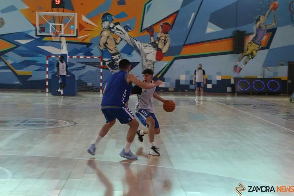 CB Zamora entrenamiento a puertas abiertas _4