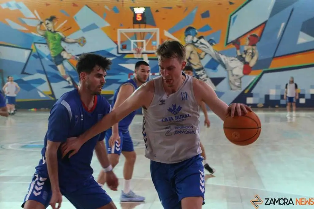 CB Zamora entrenamiento a puertas abiertas _6