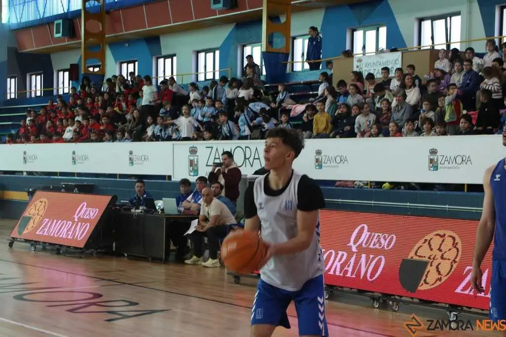 CB Zamora entrenamiento a puertas abiertas _9