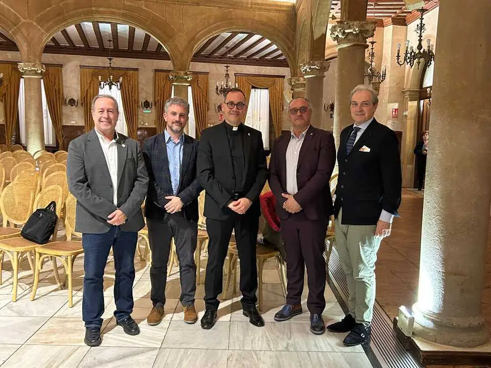 Preg&oacute;n Semana Santa Zamora en Salamanca - Junta Pro Semana Santa