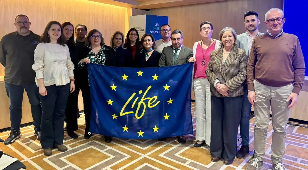 WhatsApp+Image+2026-03-19+at+13.03.23