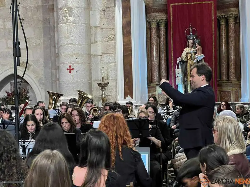 Concierto marchas procesionales Capas Pardas _14