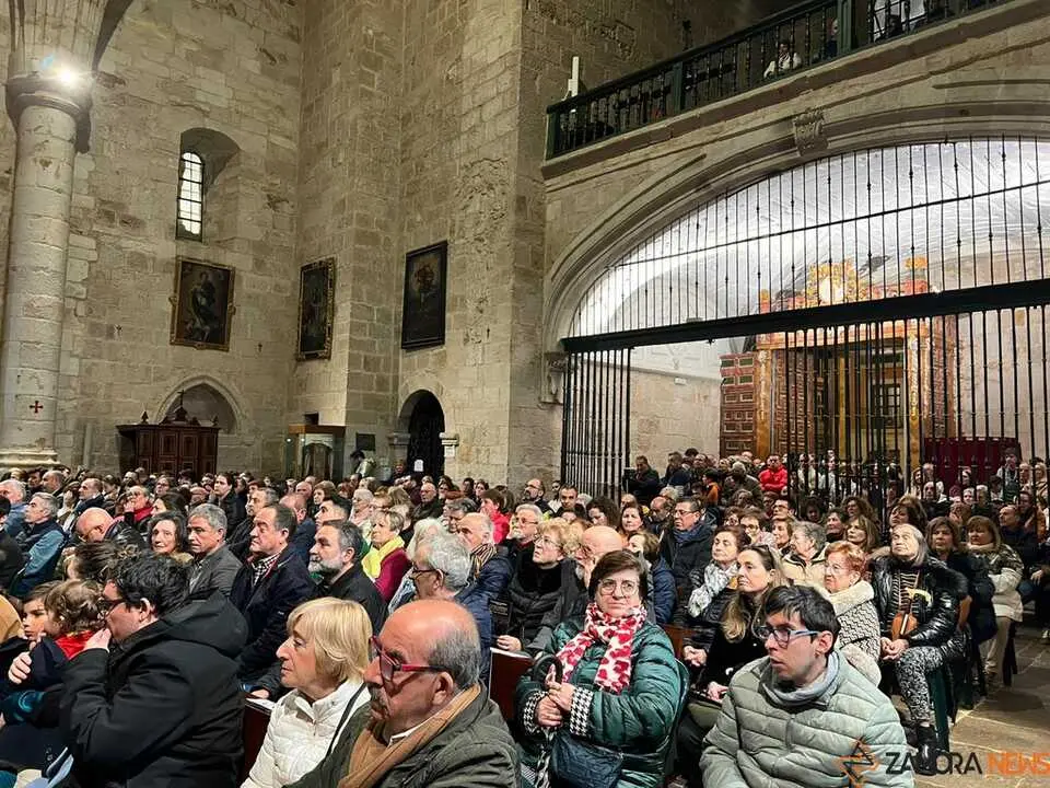 Concierto marchas procesionales Capas Pardas _40