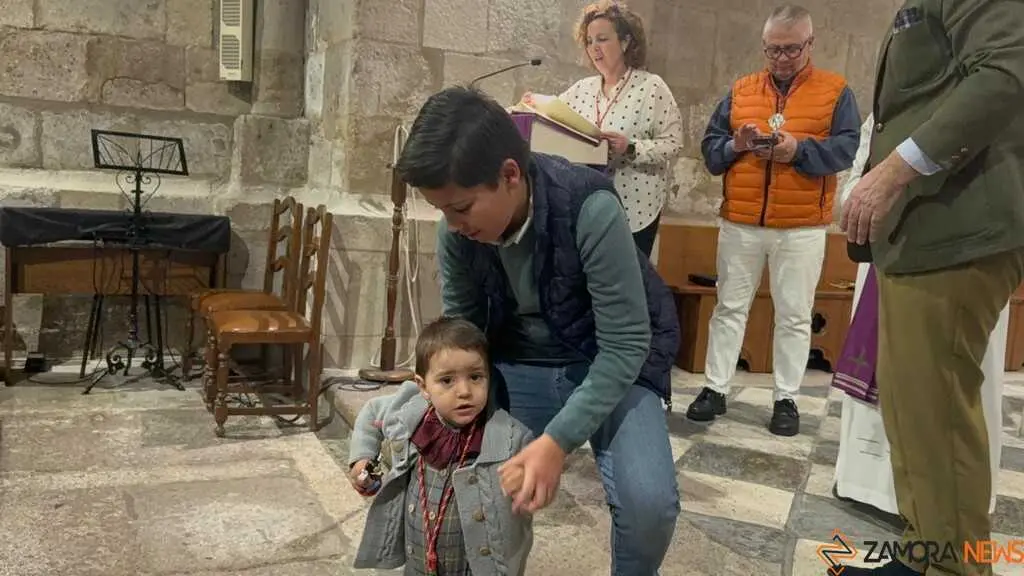 Nuevos hermanos Cofrad&iacute;a Resurrecci&oacute;n _3