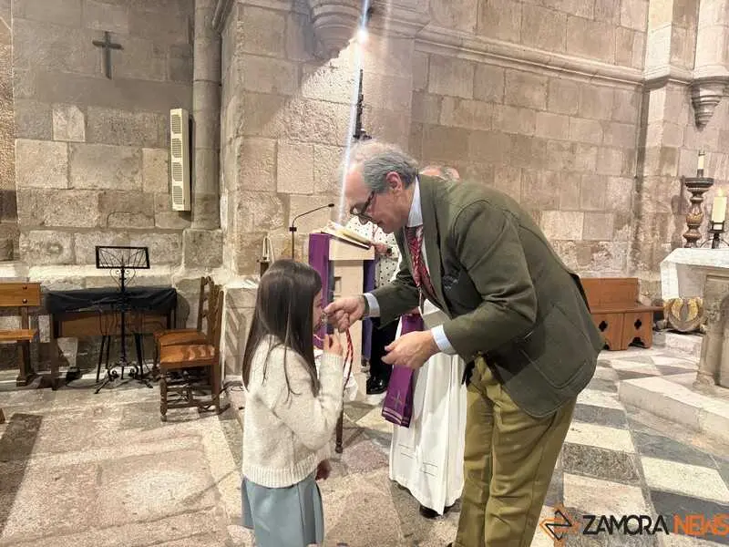 Nuevos hermanos Cofrad&iacute;a Resurrecci&oacute;n _4