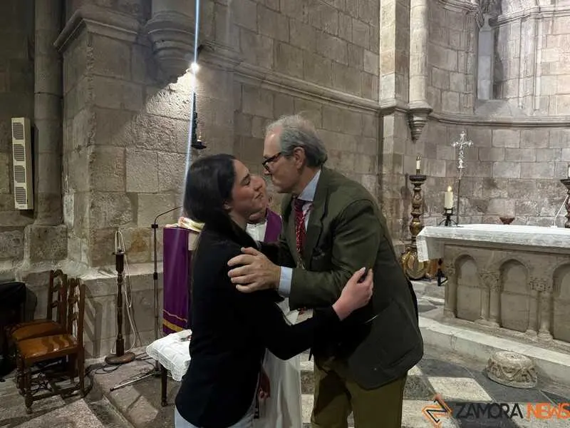 Nuevos hermanos Cofrad&iacute;a Resurrecci&oacute;n _7