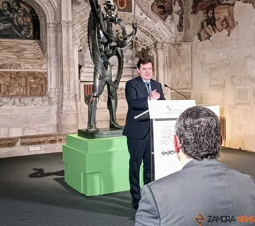 Visita de Ma&ntilde;ueco a las Edades del Hombre Zamora_2