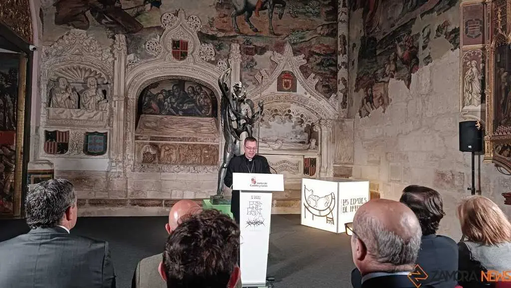 Visita de Ma&ntilde;ueco a las Edades del Hombre Zamora_5