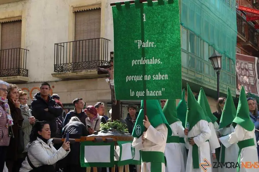 procesi&oacute;n de Semana Santa, colegio La Milagrosa_10