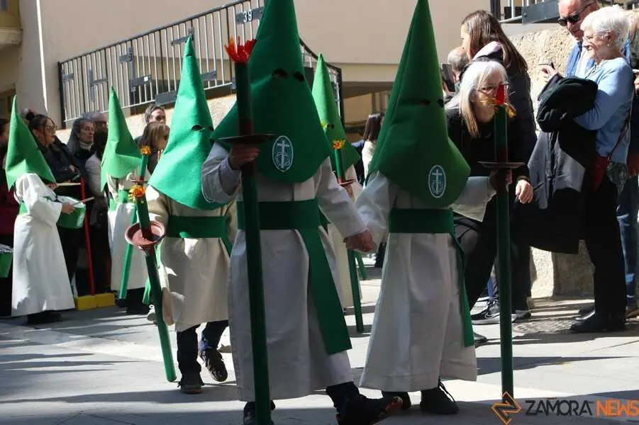 procesi&oacute;n de Semana Santa, colegio La Milagrosa_11