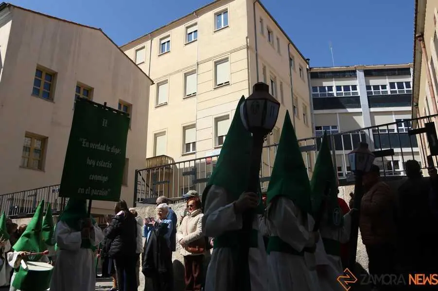 procesi&oacute;n de Semana Santa, colegio La Milagrosa_14