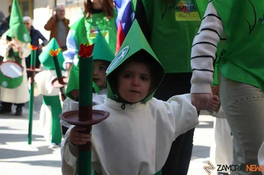 procesi&oacute;n de Semana Santa, colegio La Milagrosa_20