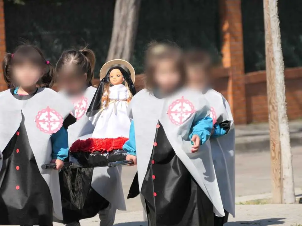 procesi&oacute;n Escuela infantil Bambi  (5)