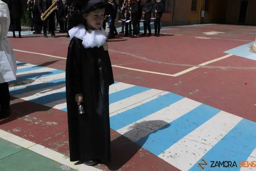 procesi&oacute;n escolar semana santa Nuestra Se&ntilde;ora del Roc&iacute;o