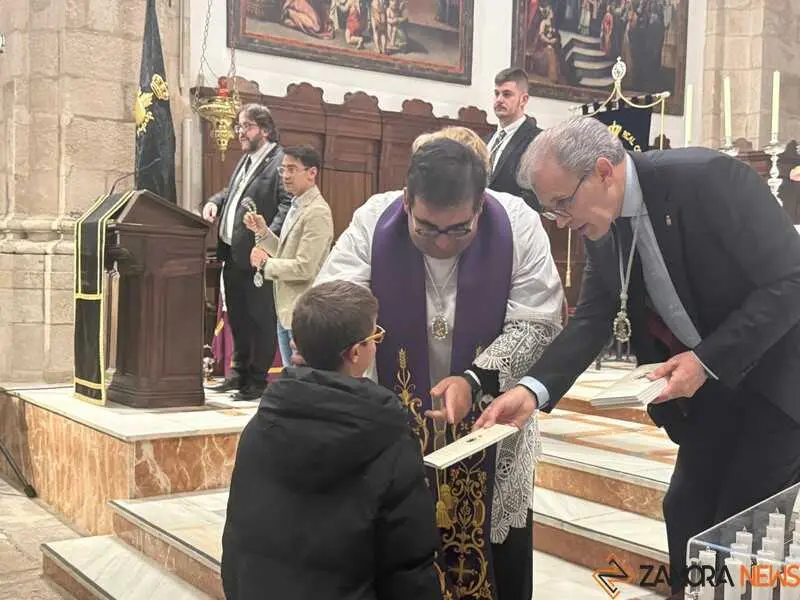 nuevos hermanos Nuestra Madre _33