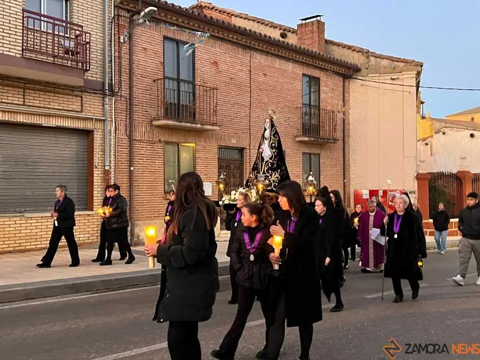 Procesi&oacute;n Viernes de Dolores Coreses_11
