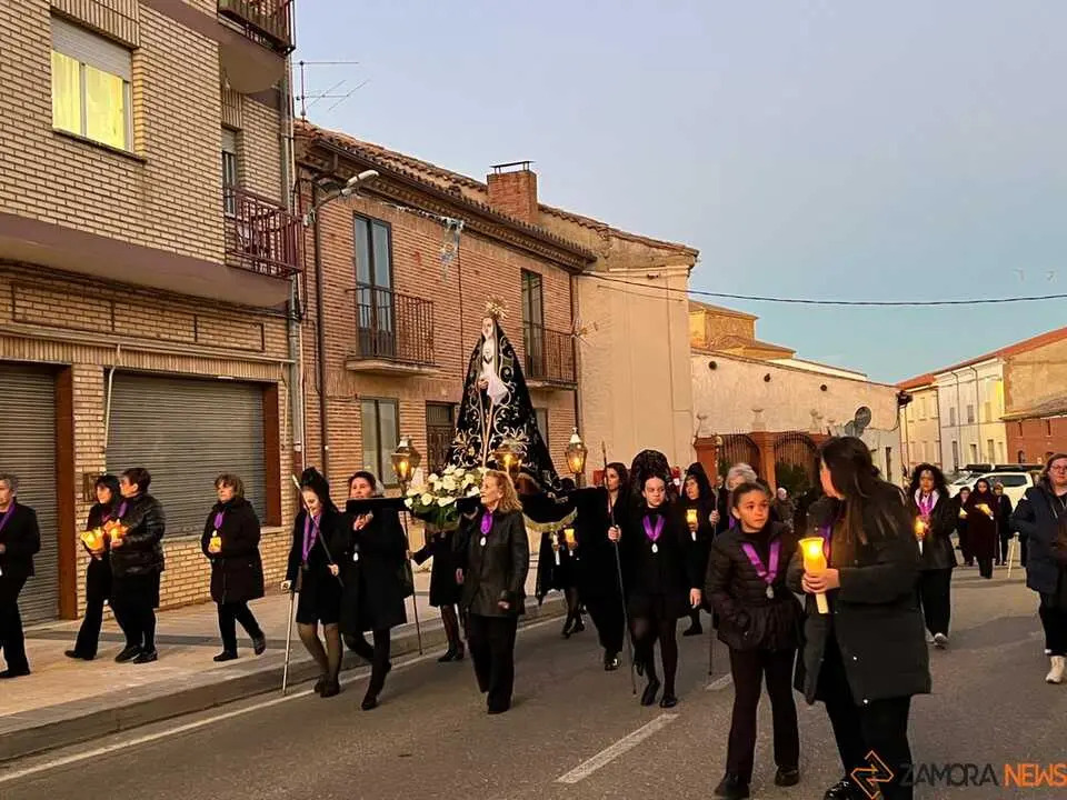 Procesi&oacute;n Viernes de Dolores Coreses_13