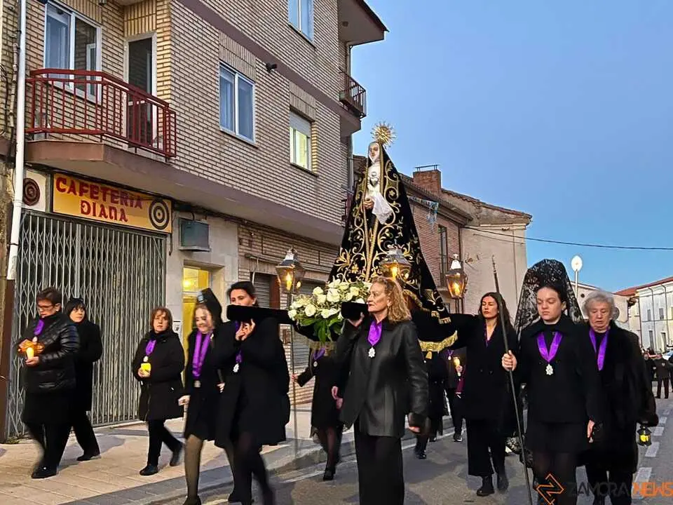 Procesi&oacute;n Viernes de Dolores Coreses_14