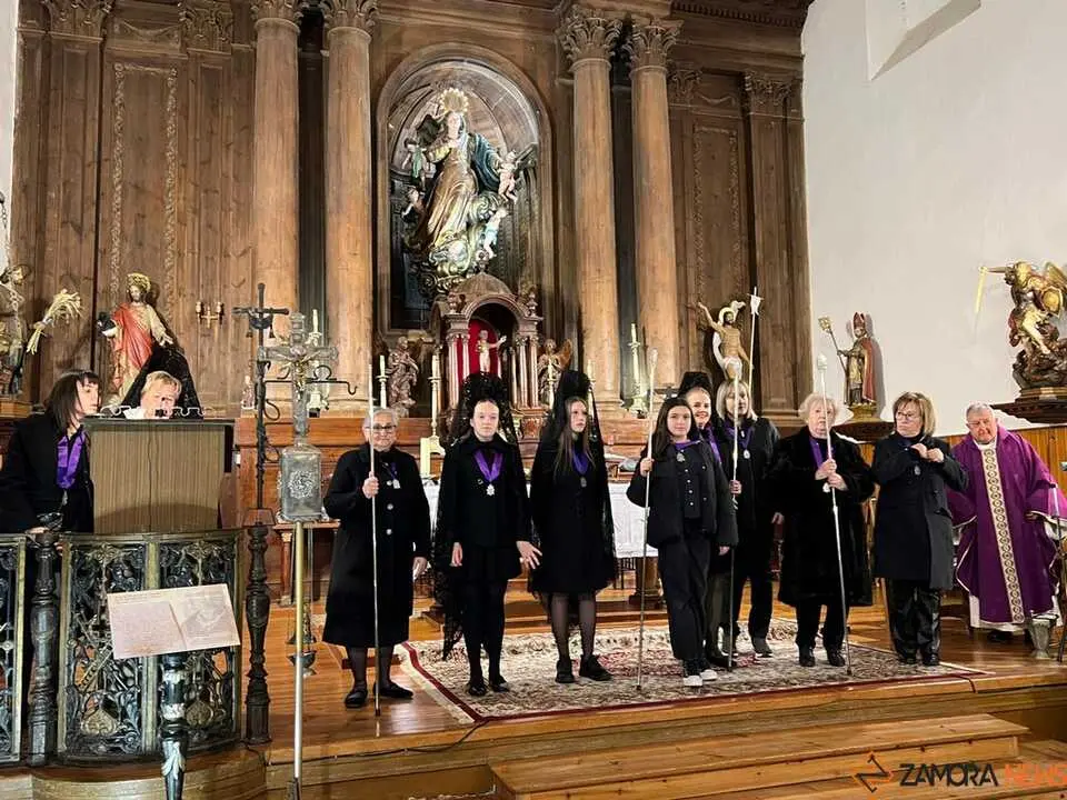 Procesi&oacute;n Viernes de Dolores Coreses_28