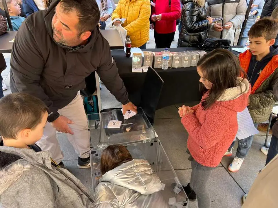 Quedada Holy Cards _2