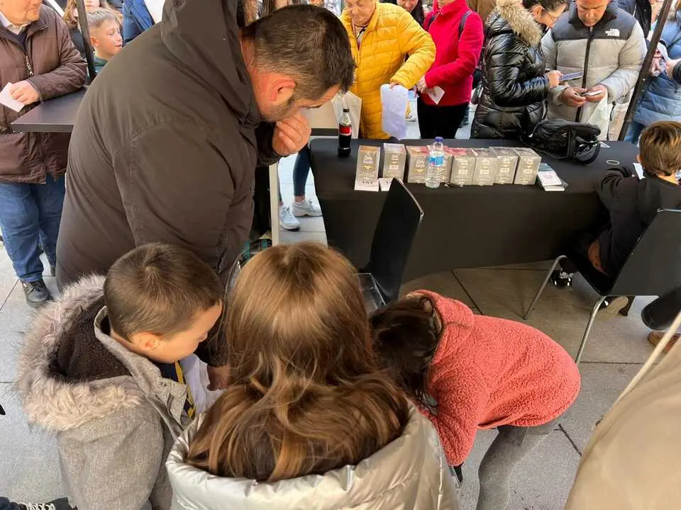 Quedada Holy Cards _3