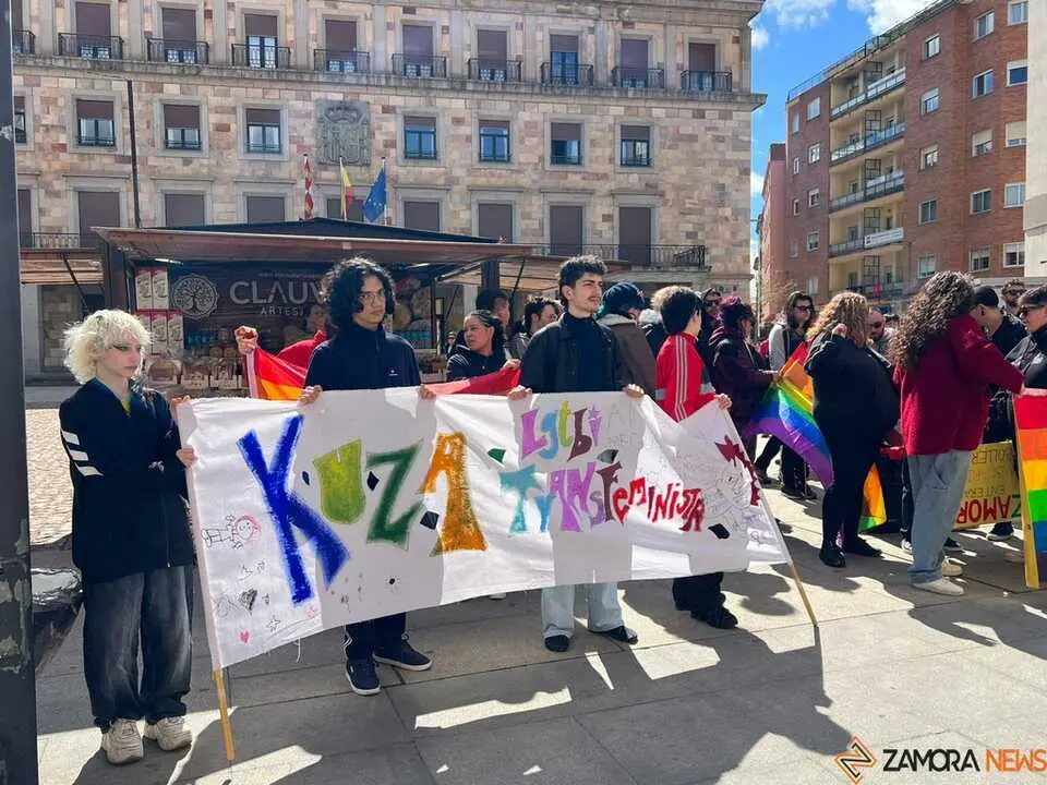 Manifestaci&oacute;n Kuza contra la transfobia_15