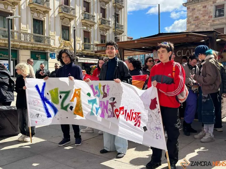 Manifestaci&oacute;n Kuza contra la transfobia_19
