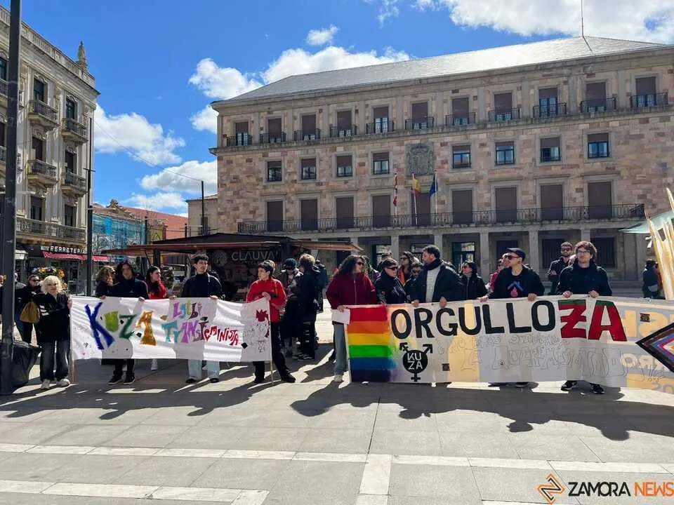 Manifestaci&oacute;n Kuza contra la transfobia_18