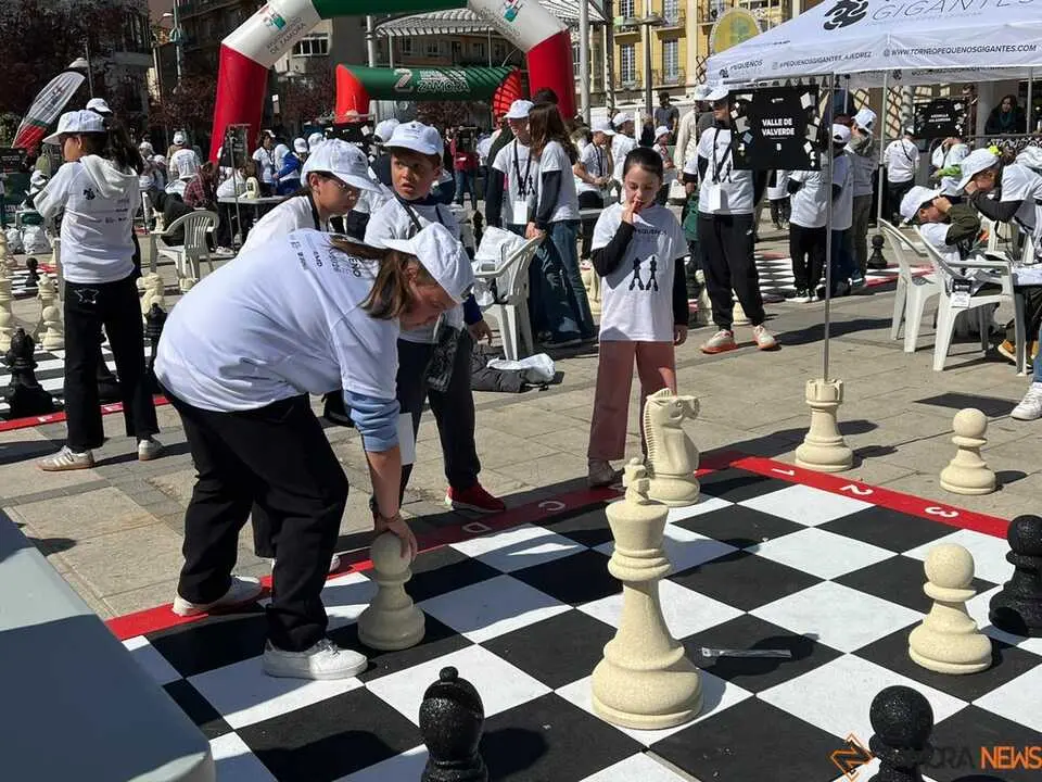 Peque&ntilde;os Gigantes Ajedrez Zamora _6