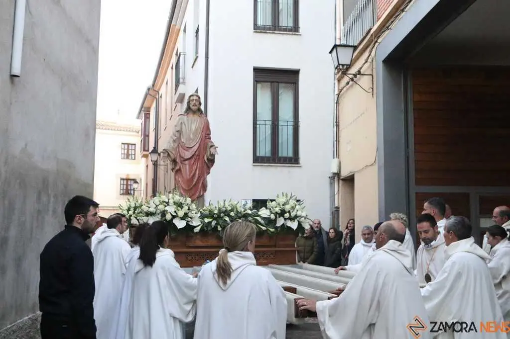 Luz y Vida Zamora _4