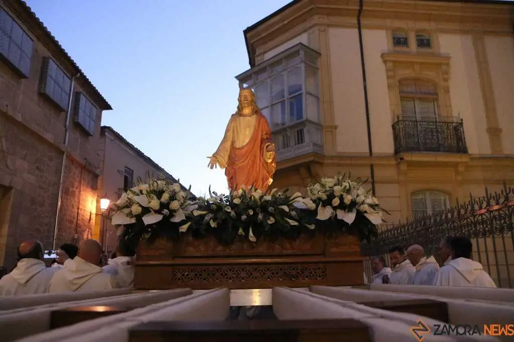 Luz y Vida Zamora _5