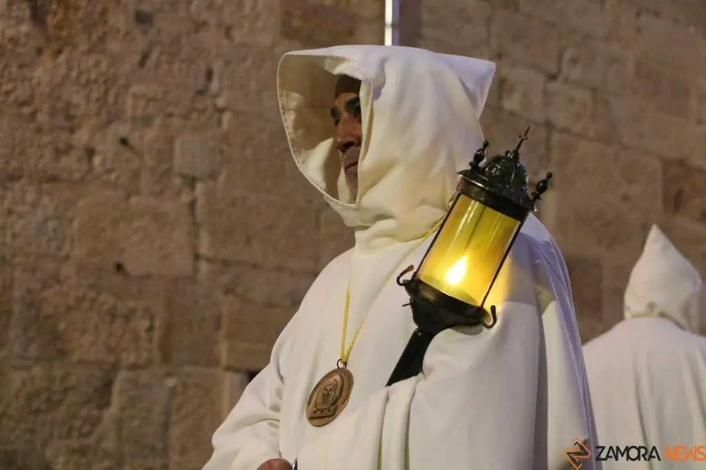 Luz y Vida Zamora _14