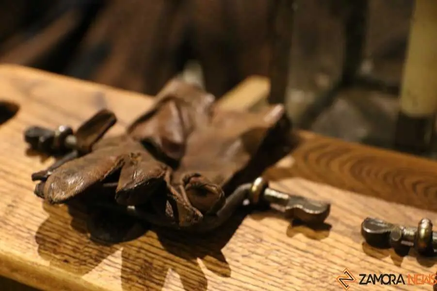 procesi&oacute;n Capas Pardas Zamora _6