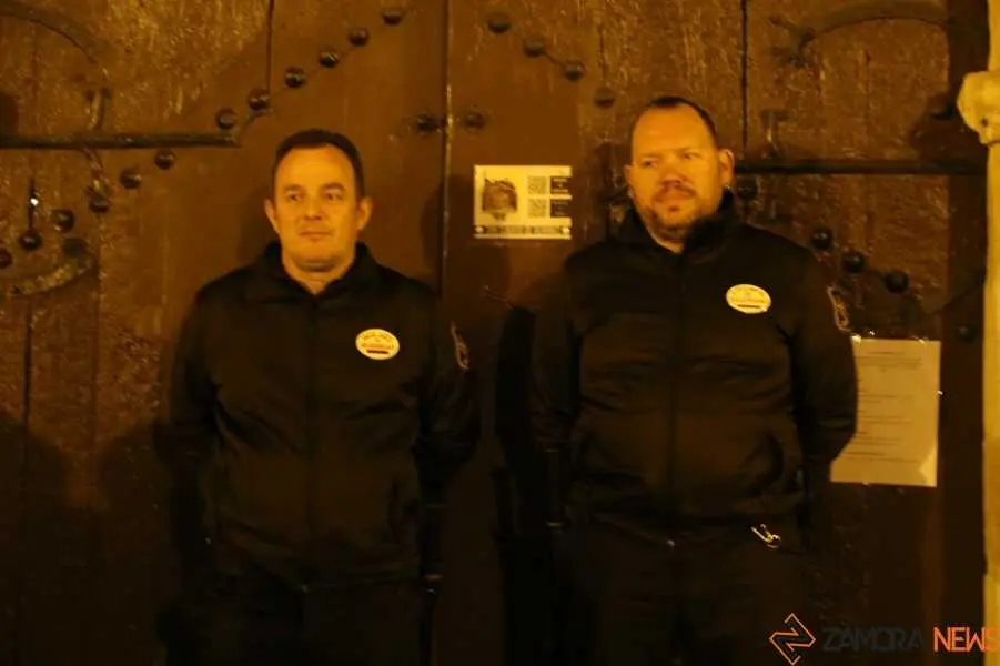 procesi&oacute;n Capas Pardas Zamora _9