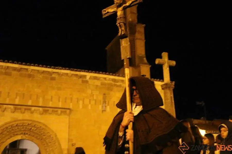 procesi&oacute;n Capas Pardas Zamora _13