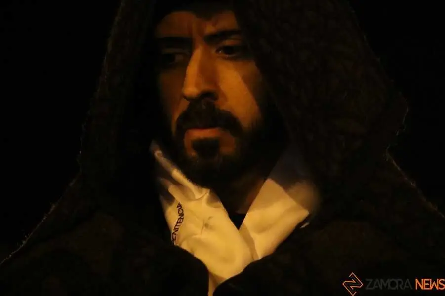 procesi&oacute;n Capas Pardas Zamora _16