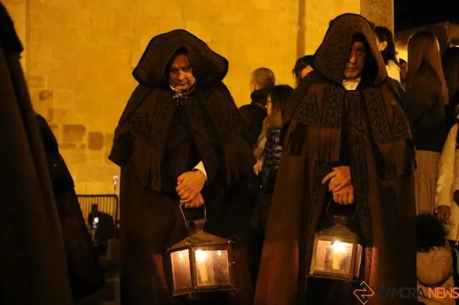 procesi&oacute;n Capas Pardas Zamora _19