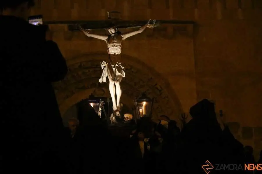 procesi&oacute;n Capas Pardas Zamora _26