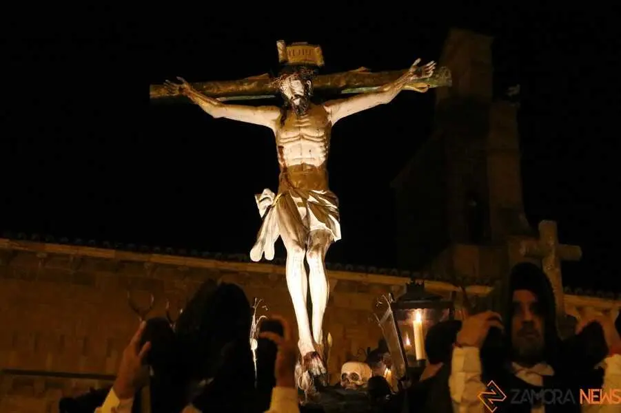 procesi&oacute;n Capas Pardas Zamora _32