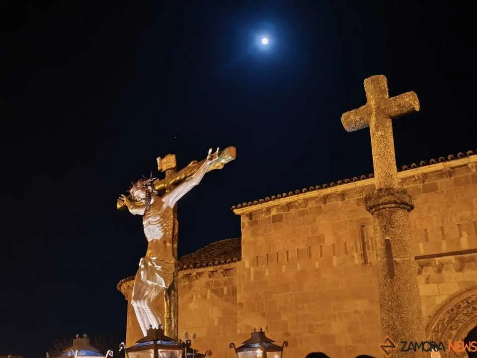 capas pardas cristo amparo