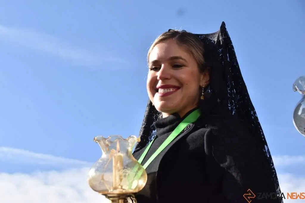 Procesi&oacute;n de la Virgen de la Esperanza_19