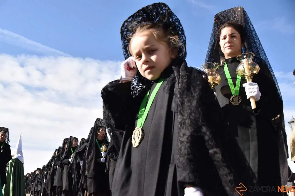 Procesi&oacute;n de la Virgen de la Esperanza_31
