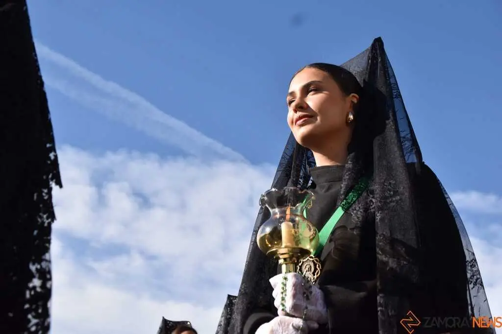 Procesi&oacute;n de la Virgen de la Esperanza_45