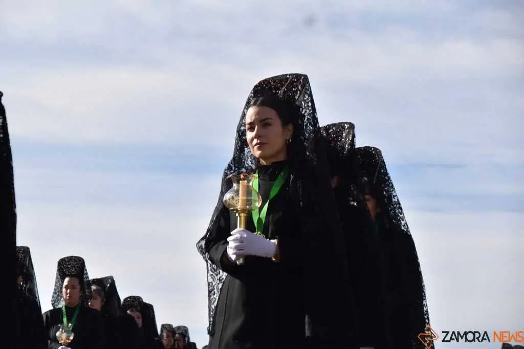 Procesi&oacute;n de la Virgen de la Esperanza_48