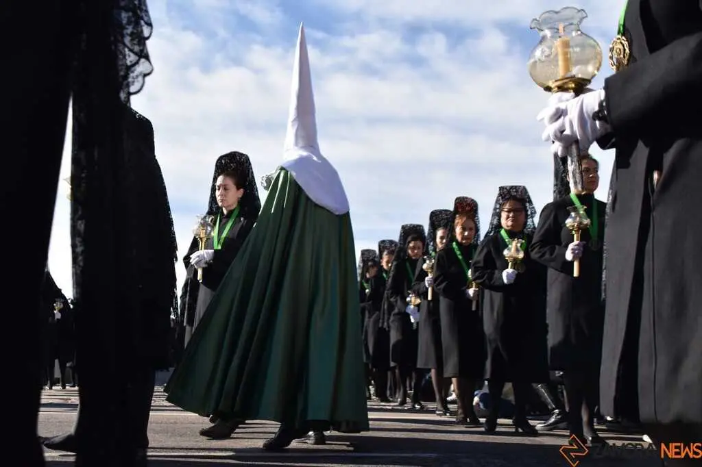 Procesi&oacute;n de la Virgen de la Esperanza_51
