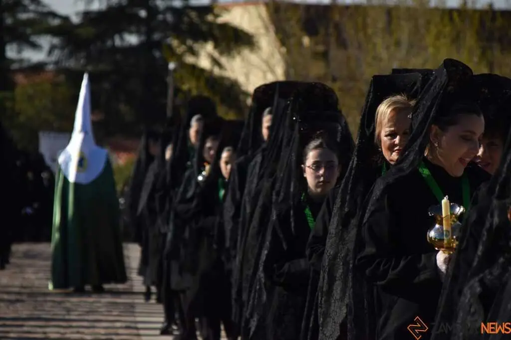Procesi&oacute;n de la Virgen de la Esperanza_79