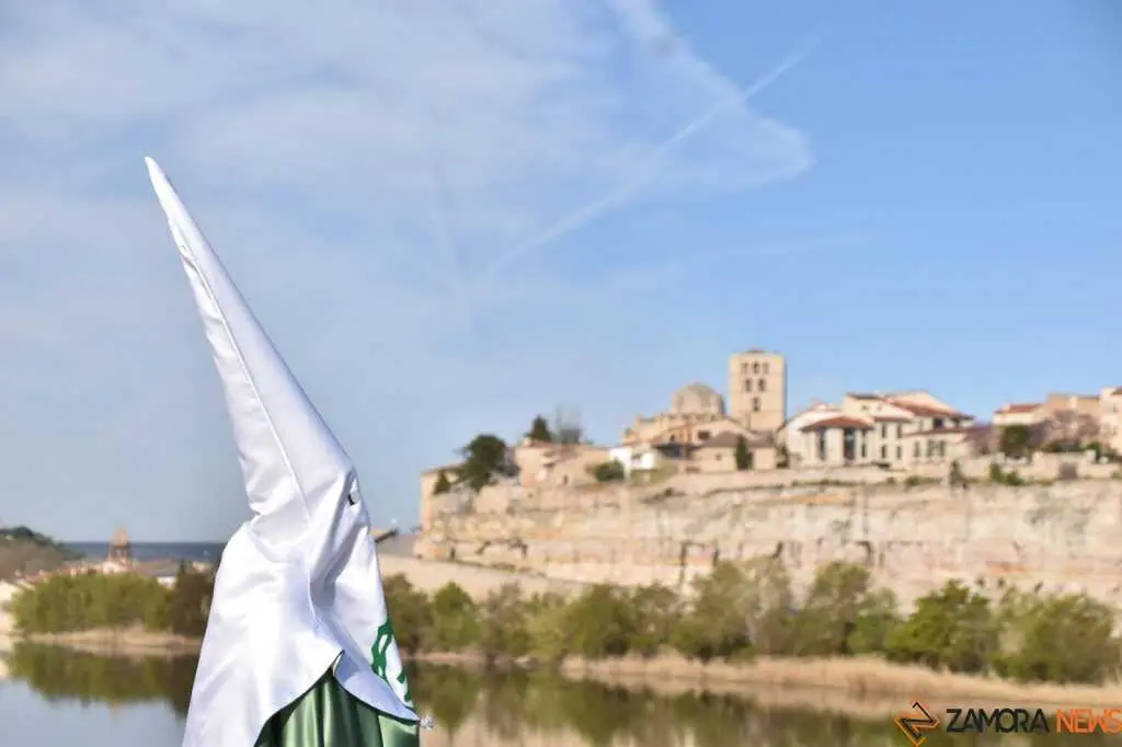 Procesi&oacute;n de la Virgen de la Esperanza_86
