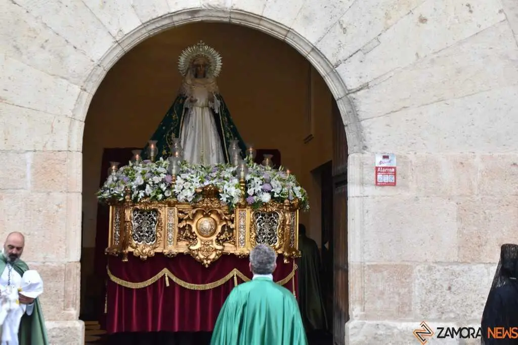 Procesi&oacute;n de la Virgen de la Esperanza_90