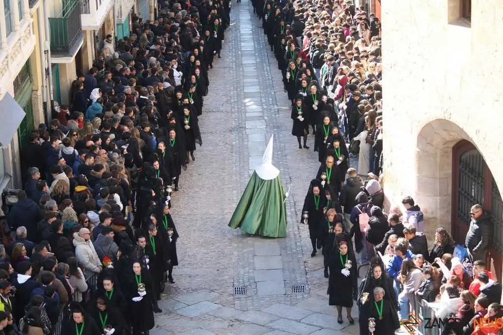 Procesi&oacute;n de la Virgen de la Esperanza Balborraz _10