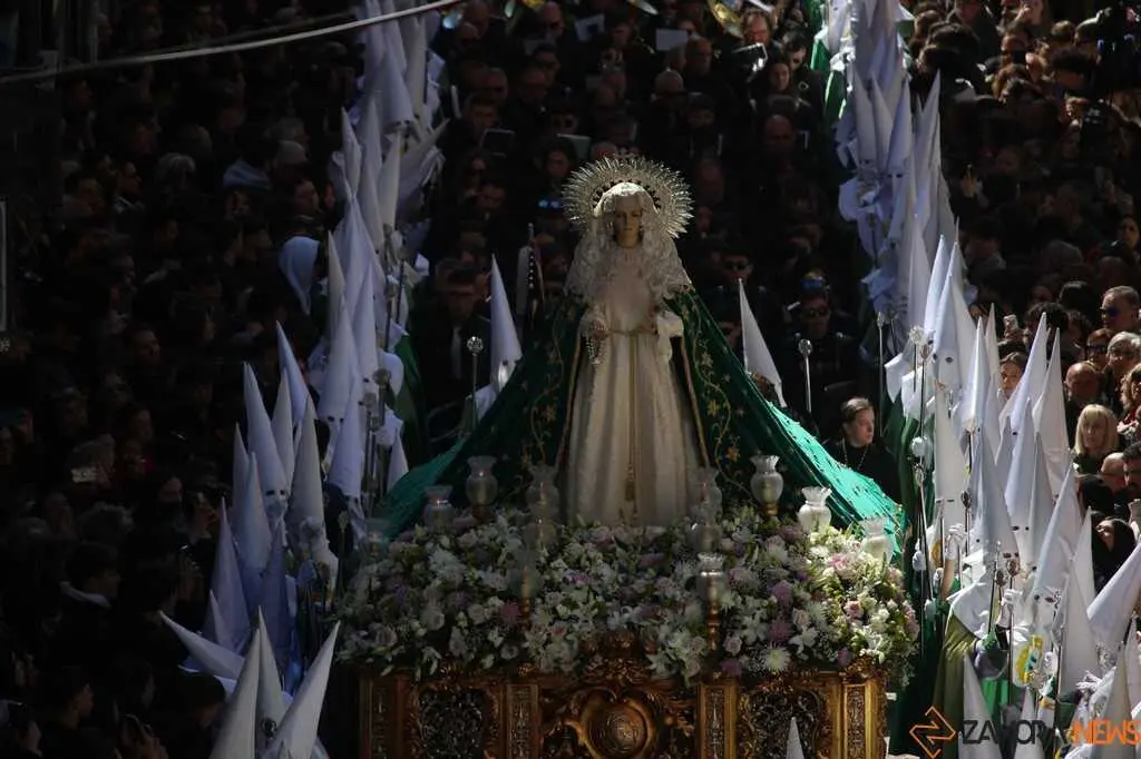 Procesi&oacute;n de la Virgen de la Esperanza Balborraz _19
